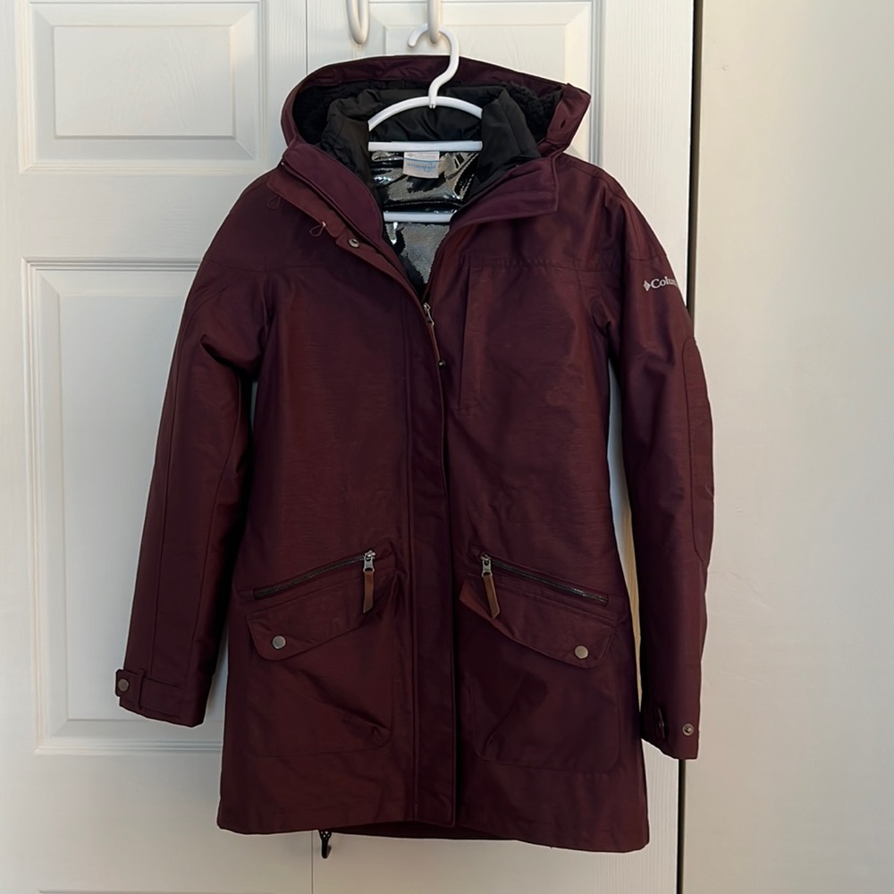 Columbia Carson Pass interchange womens jacket, black cherry